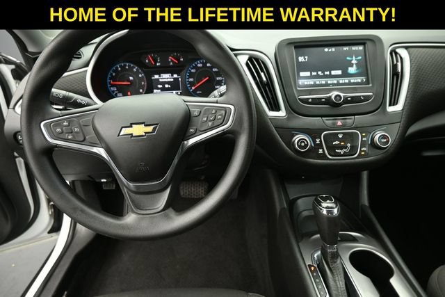Used 2017 Chevrolet Malibu LS FWD image 15