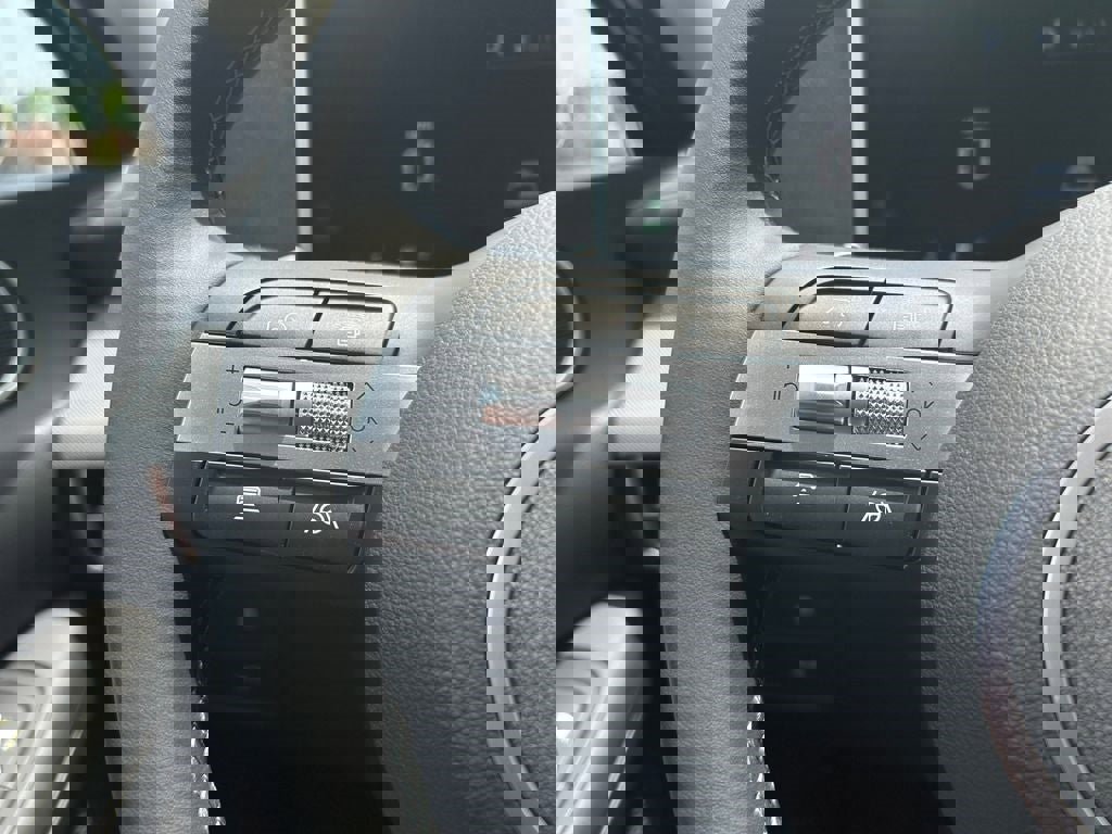 New 2025 Hyundai Sonata SEL image 12