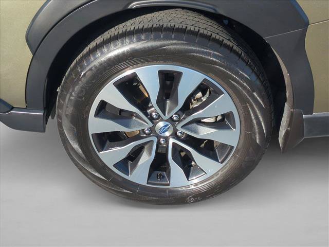Used 2023 Subaru Outback Limited XT AWD/4WD image 25