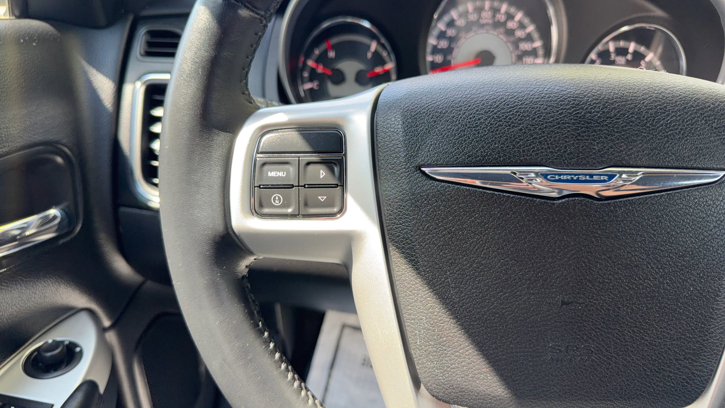Used 2012 Chrysler 200 Touring image 25