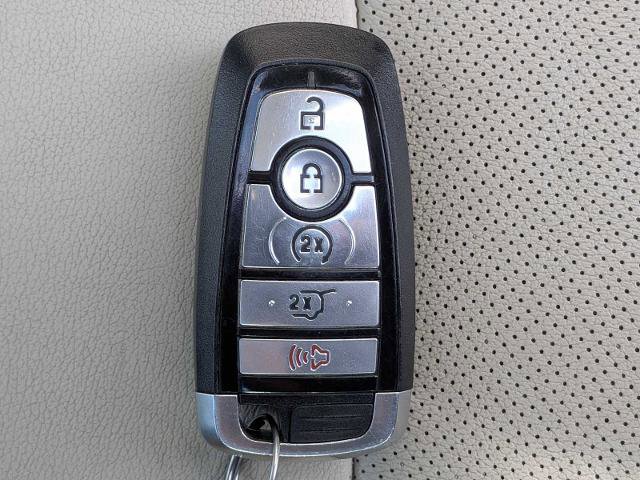 Certified 2020 Ford Edge Titanium w/ Equipment Group 301A AWD/4WD image 35