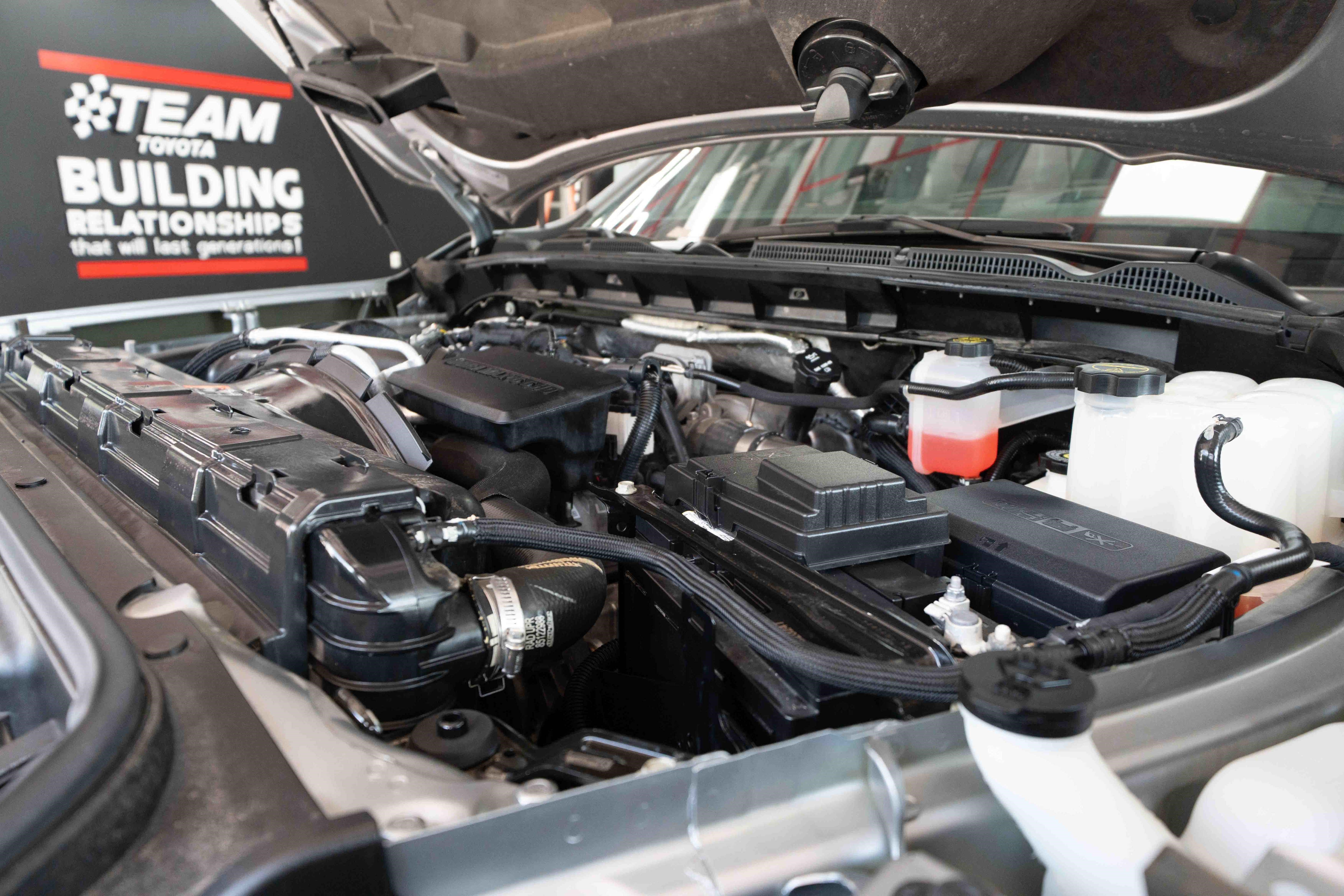 Used 2024 GMC Sierra 2500 AT4X AWD/4WD image 32
