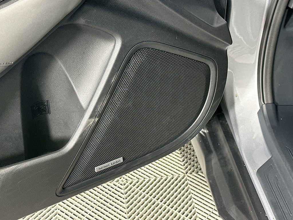 Certified 2025 Subaru Outback Onyx Edition image 25