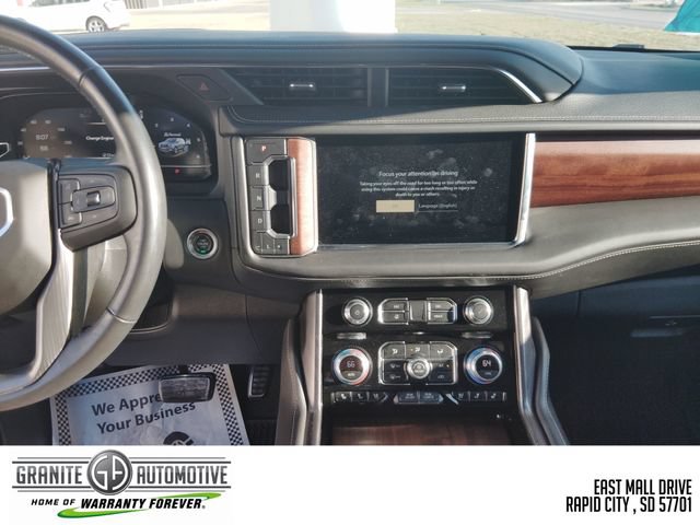 Used 2023 GMC Yukon Denali Ultimate AWD/4WD image 18