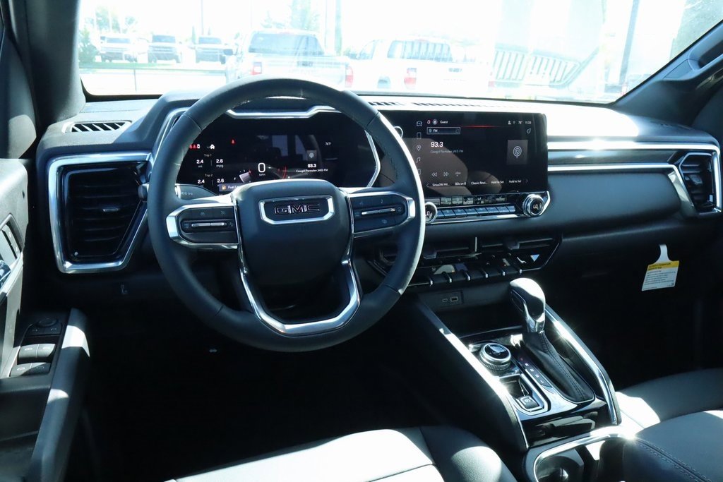 New 2026 GMC Canyon Elevation w/ Convenience Package image 2