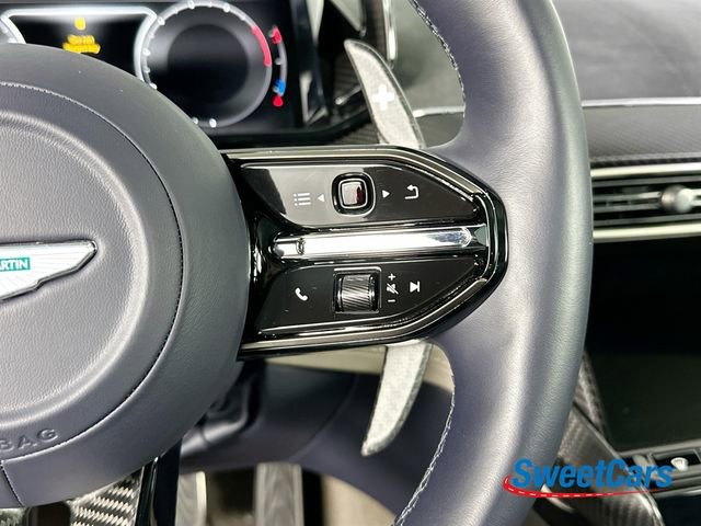 Used 2025 Aston Martin Vanquish RWD image 15
