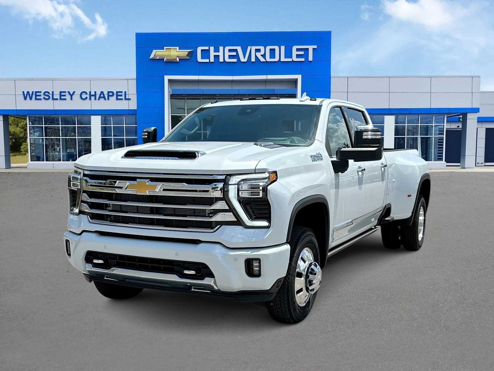 New 2026 Chevrolet Silverado 3500 High Country w/ High Country Premium Package AWD/4WD video 1