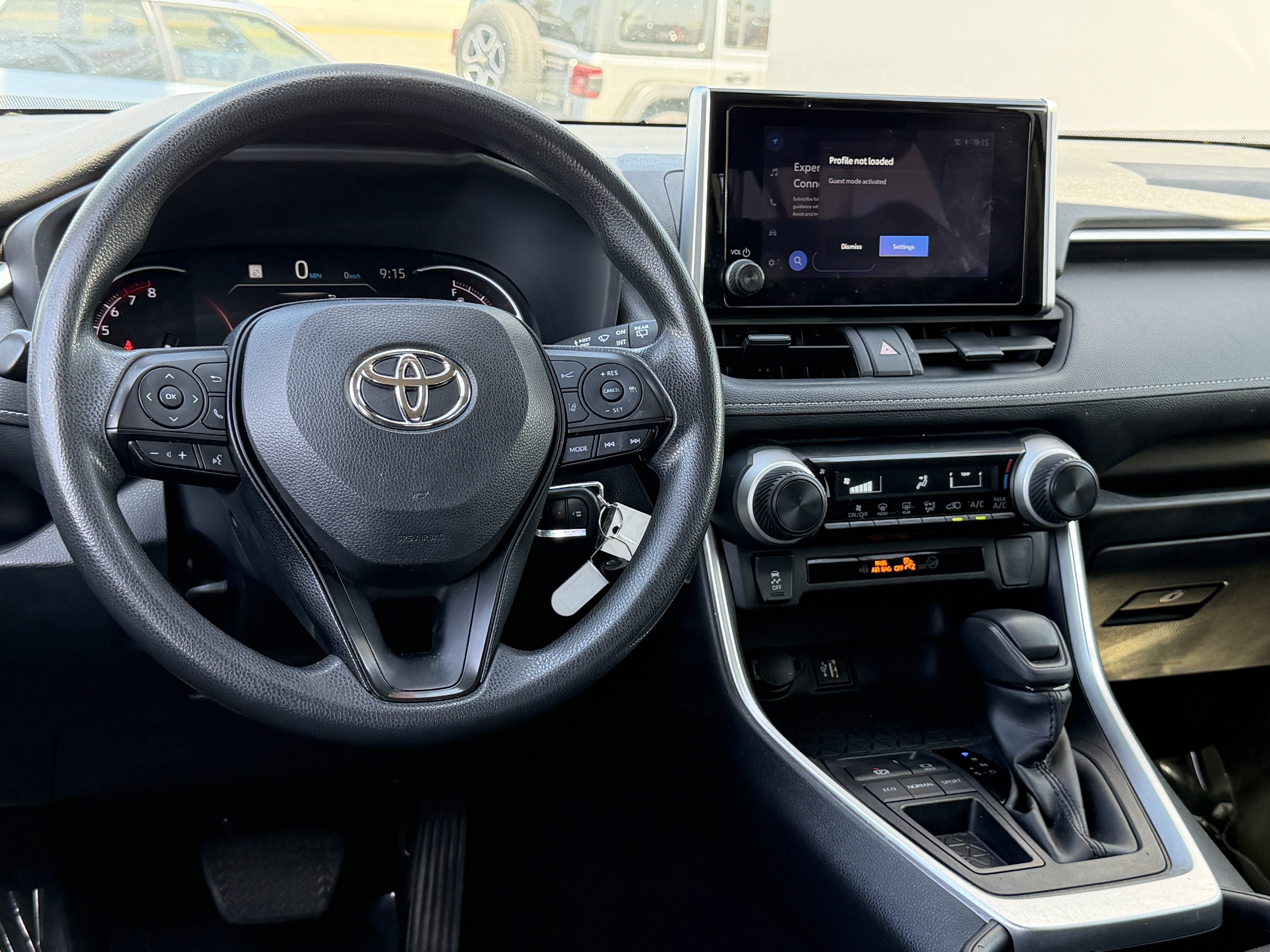 Used 2023 Toyota RAV4 LE FWD image 23