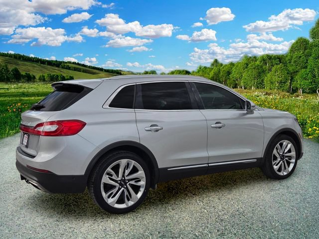 Used 2018 Lincoln MKX Reserve w/ Driver Assistance Package FWD image 6