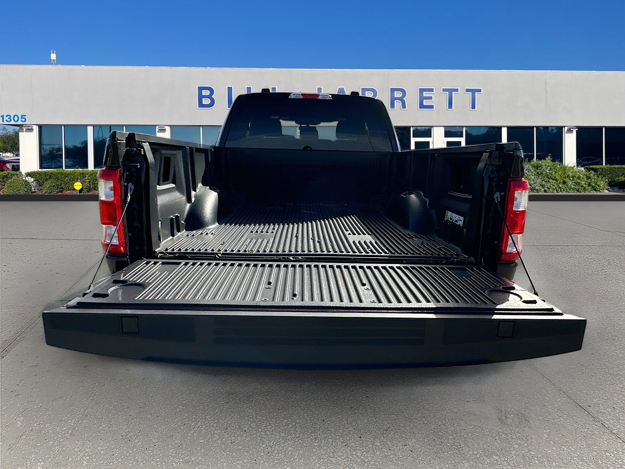 Used 2023 Ford F150 XL w/ STX Appearance Package image 24