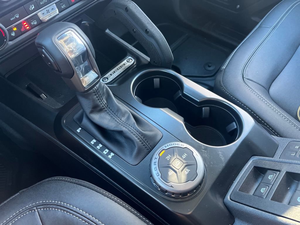 New 2025 Ford Bronco Badlands image 10