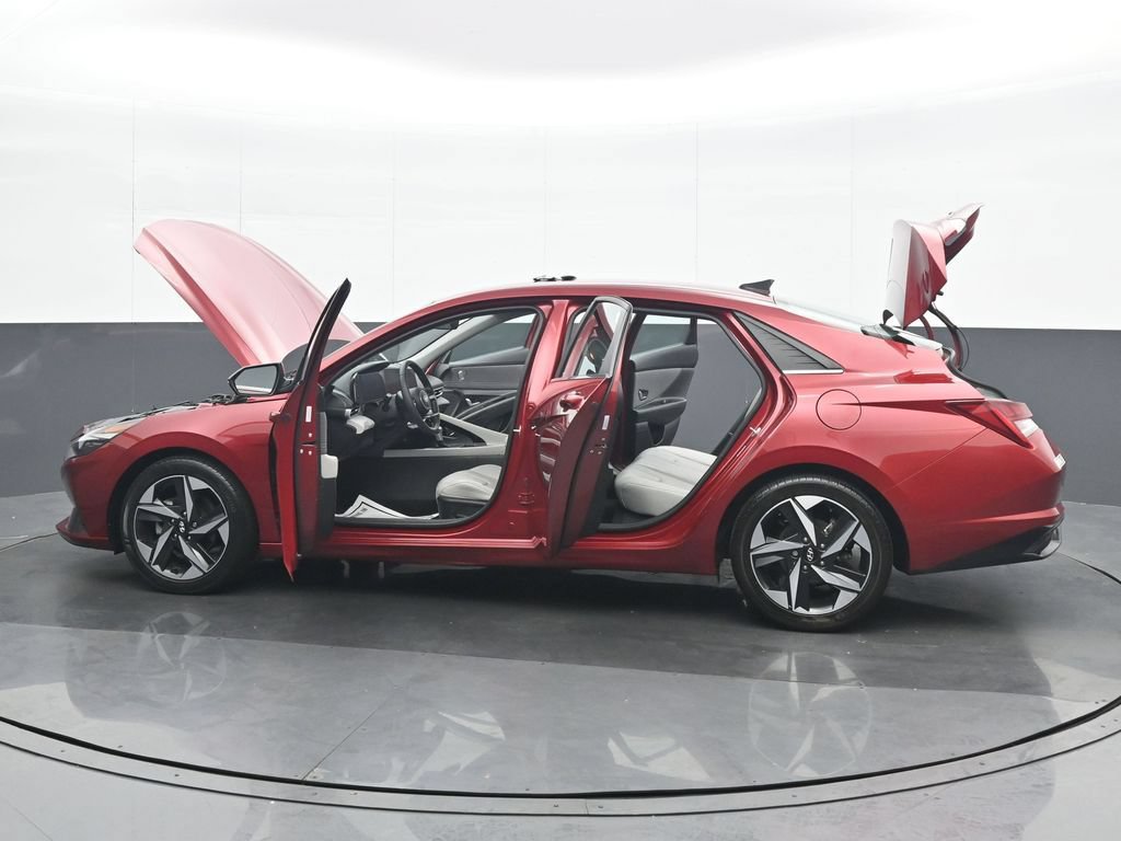Used 2023 Hyundai Elantra Limited FWD image 38