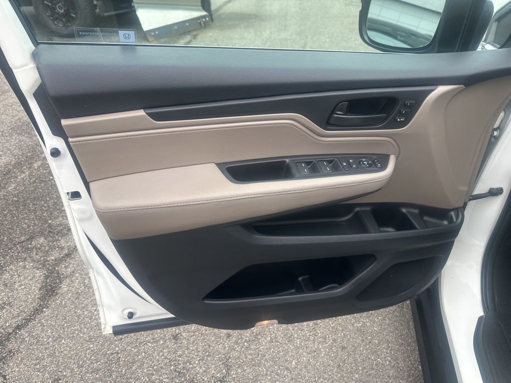 Used 2018 Honda Odyssey EX-L image 10