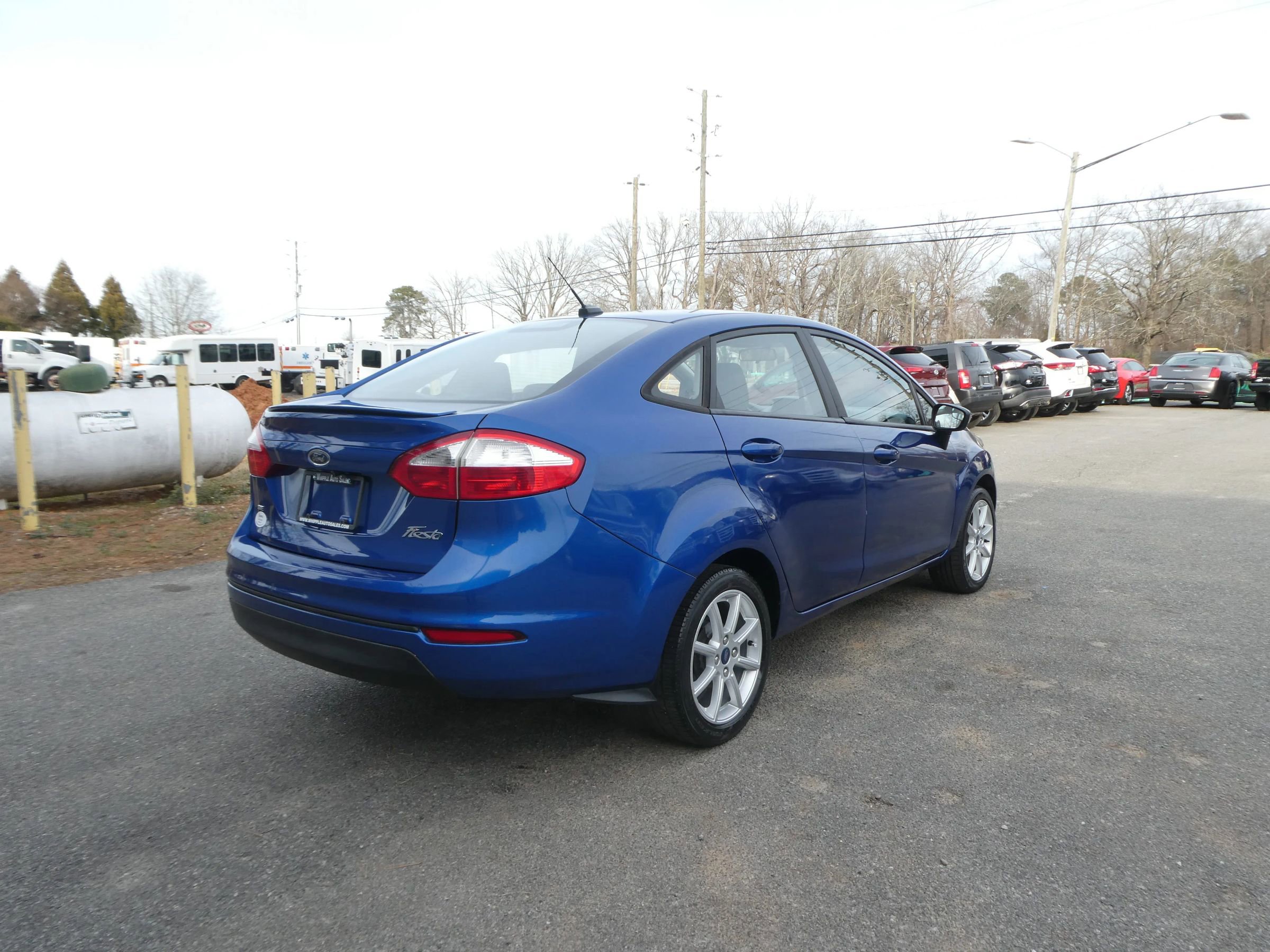 Used 2019 Ford Fiesta SE w/ Equipment Group 201A image 5