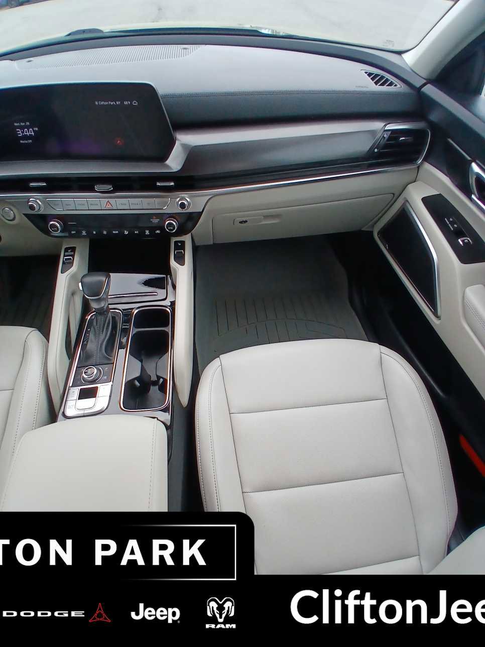Used 2024 Kia Telluride S AWD/4WD image 24