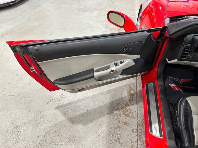 Used 2011 Chevrolet Corvette Grand Sport w/ Preferred Equipment Group RWD image 15