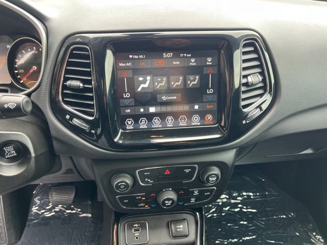 Used 2019 Jeep Compass Limited w/ Safety & Security Group FWD image 14