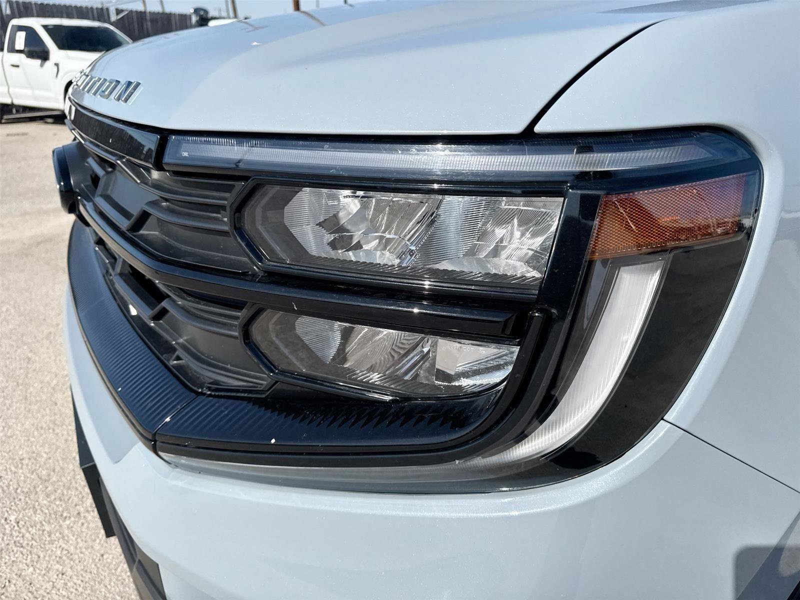 Certified 2025 Ford Expedition Active RWD image 33