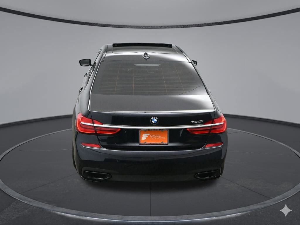 Used 2019 BMW 750i image 55