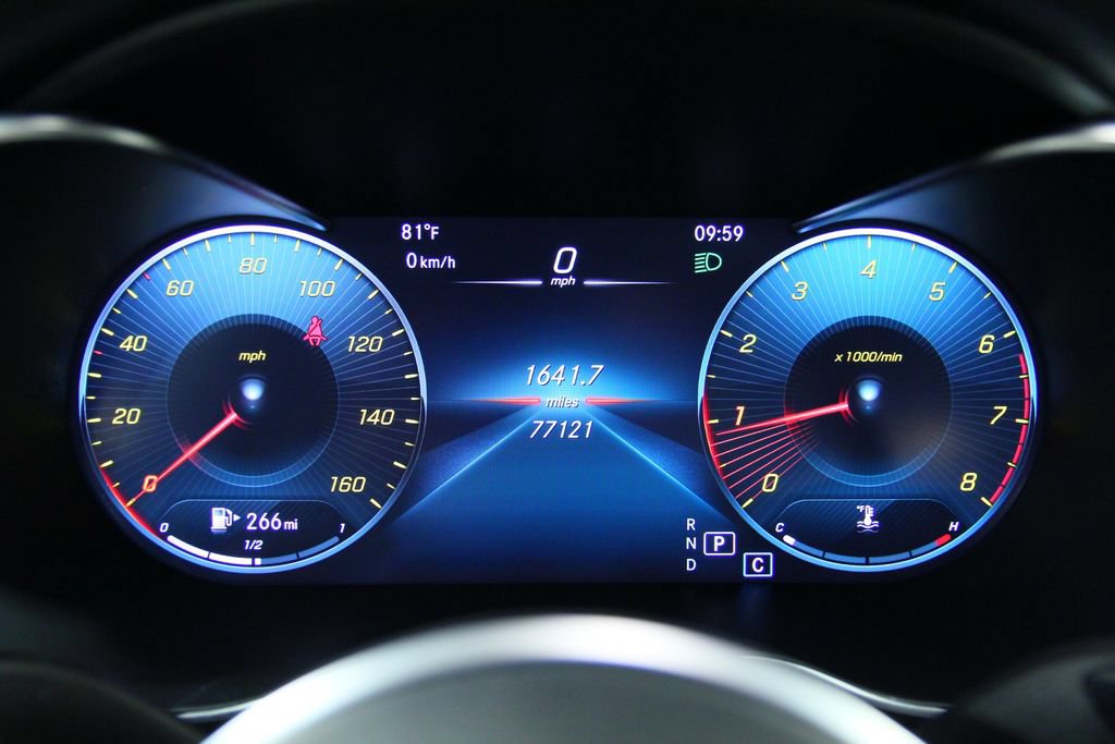 Used 2021 Mercedes-Benz C 300 4MATIC Sedan image 13