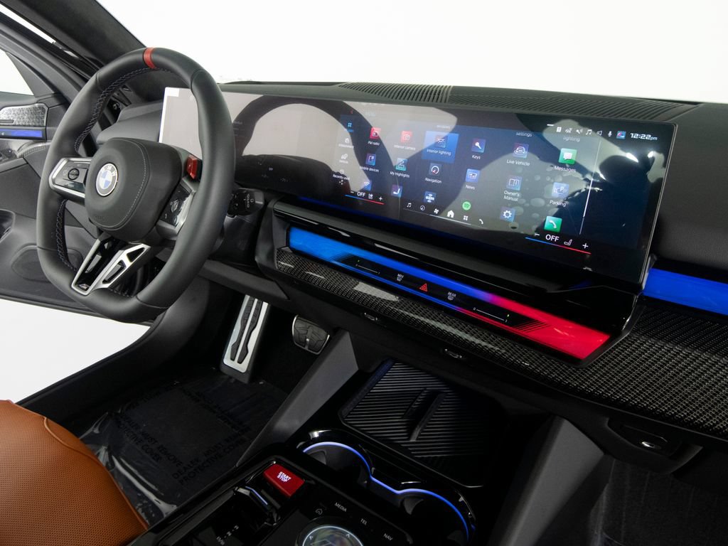 Used 2026 BMW M5 Touring AWD/4WD image 31