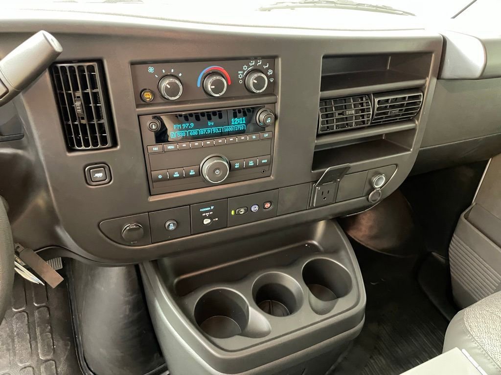 New 2025 Chevrolet Express 3500 Extended w/ Driver Convenience Package image 22