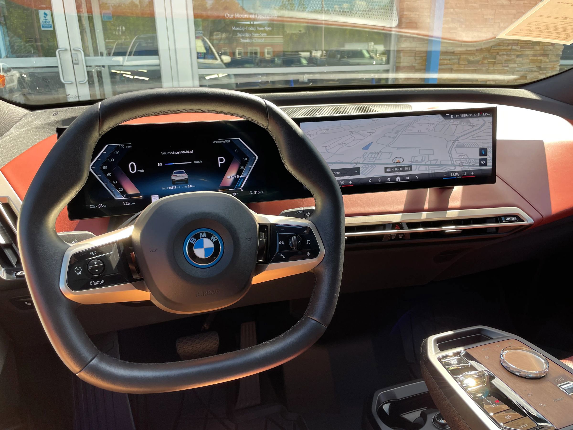Used 2024 BMW iX xDrive50 w/ Luxury Package image 29