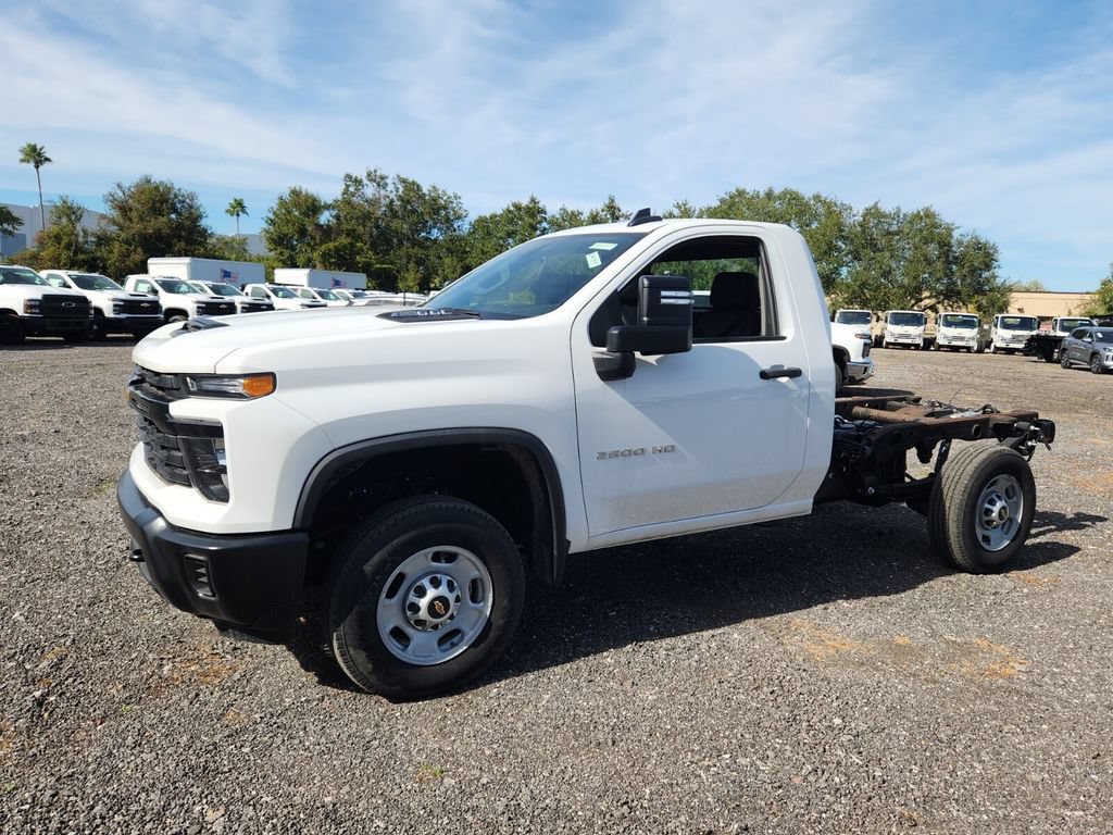 New 2024 Chevrolet Silverado 2500 W/T AWD/4WD image 2