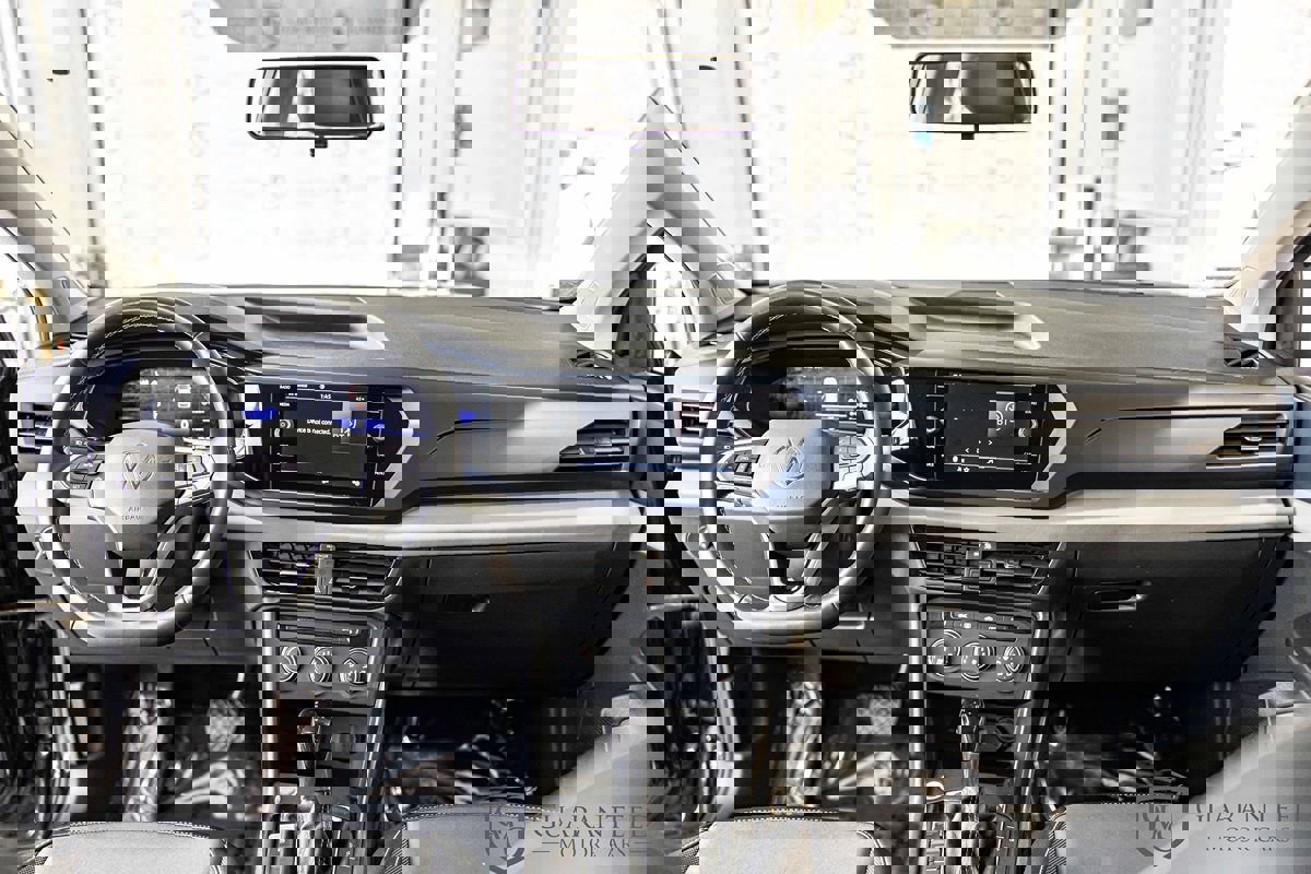 Used 2022 Volkswagen Taos SE image 32