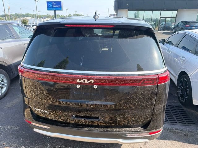 Certified 2024 Kia Carnival LX FWD image 5