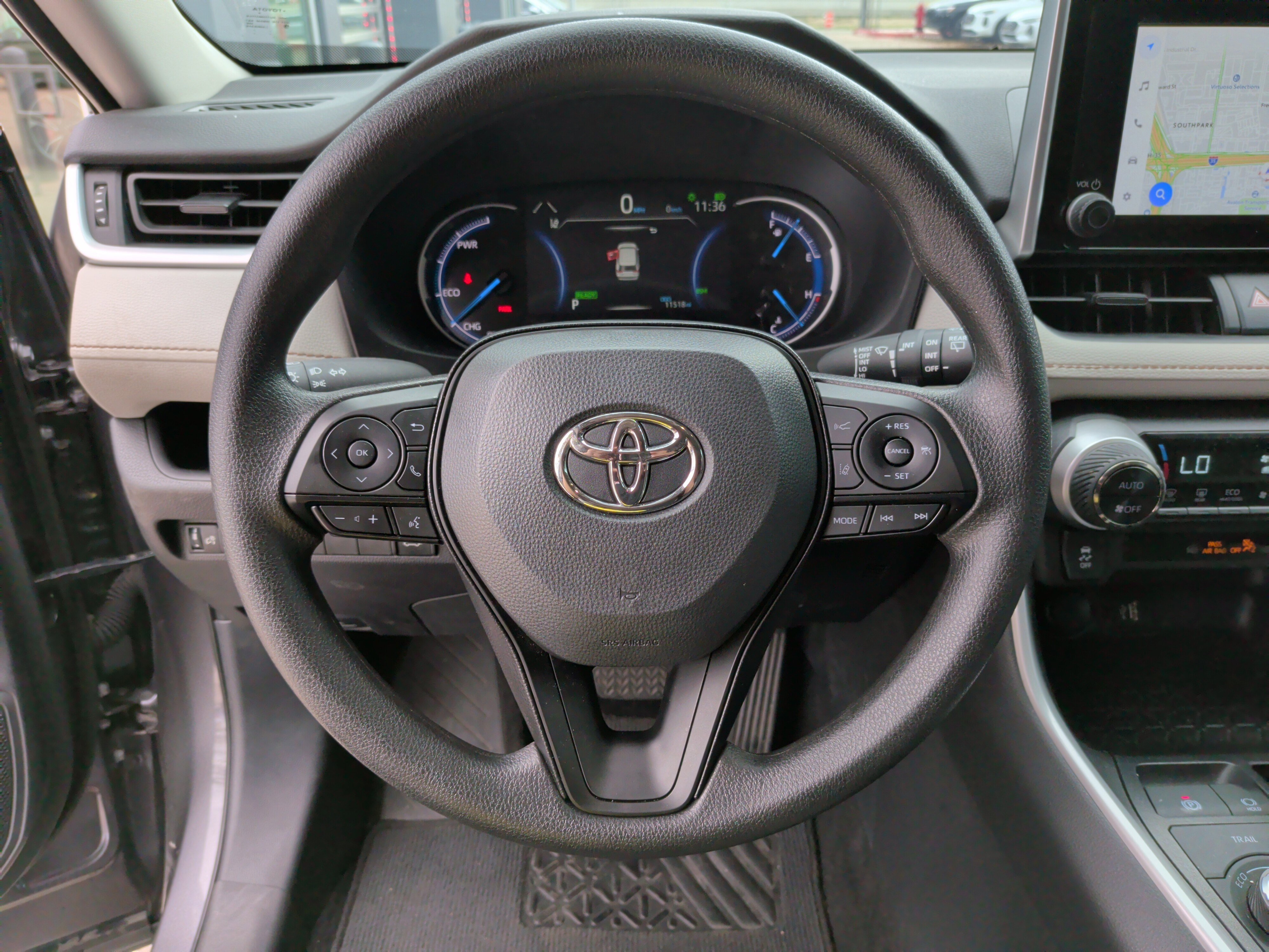 Used 2025 Toyota RAV4 XLE w/ Convenience Package image 17