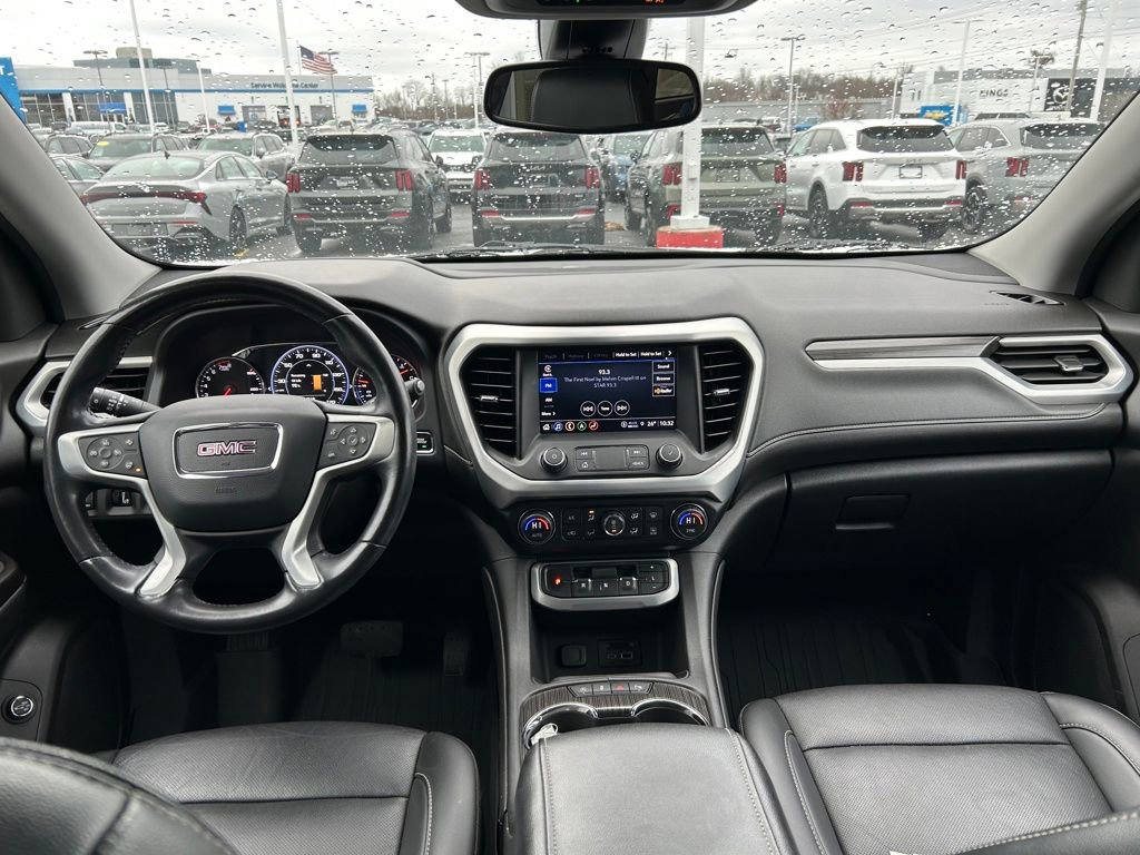 Used 2021 GMC Acadia SLT w/ Elevation Edition image 9