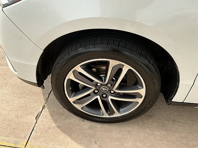 Used 2017 Acura MDX w/ Advance & Entertainment Pac FWD image 9