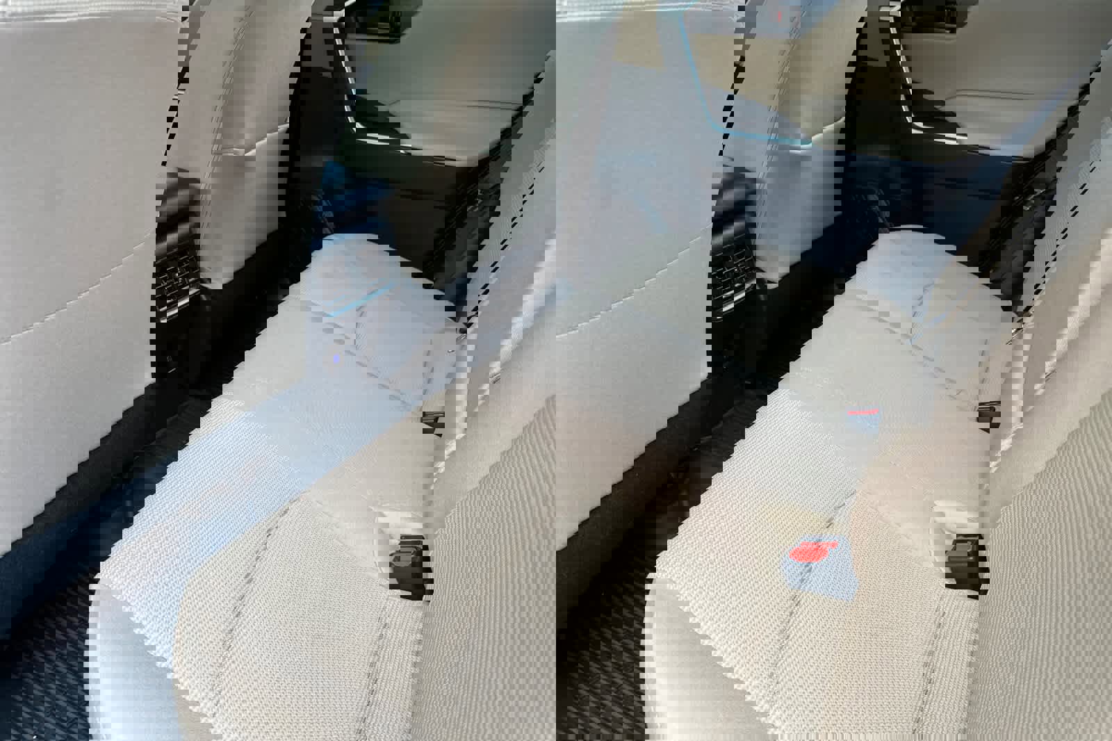 Used 2025 Toyota RAV4 LE AWD/4WD image 4