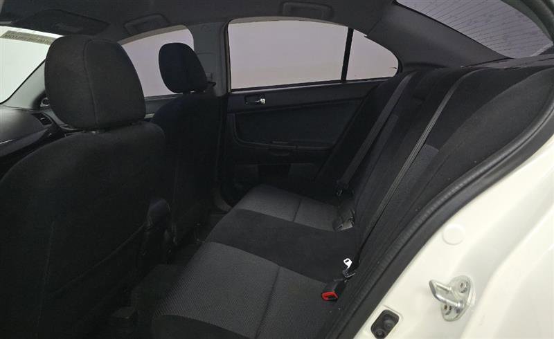Used 2015 Mitsubishi Lancer Evolution GSR image 7