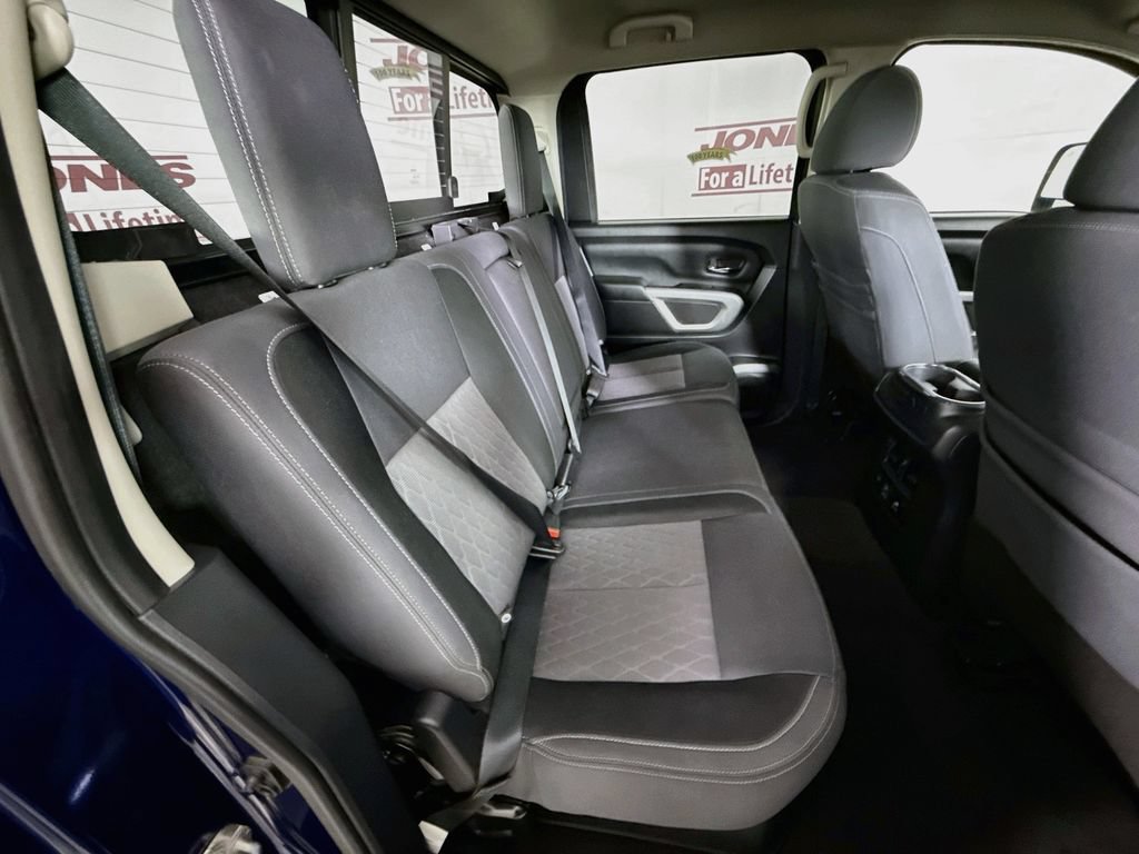 Certified 2021 Nissan Titan SV w/ SV Convenience Package AWD/4WD image 31