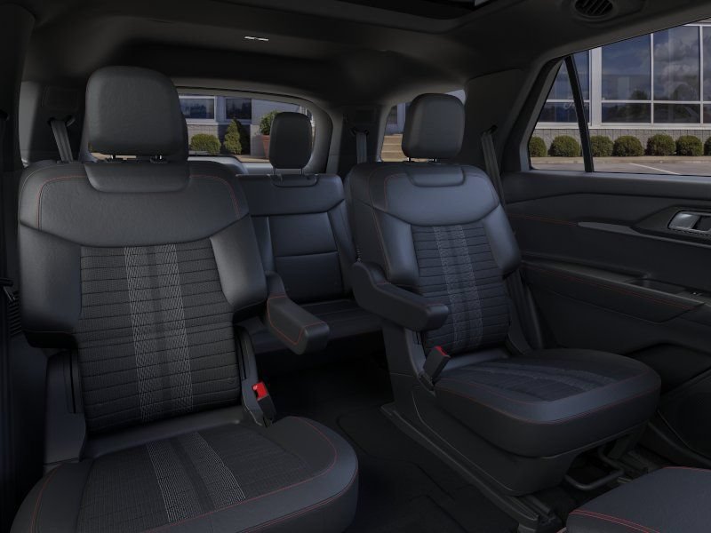 New 2026 Ford Explorer ST-Line w/ ST-Line Street Pack AWD/4WD image 11