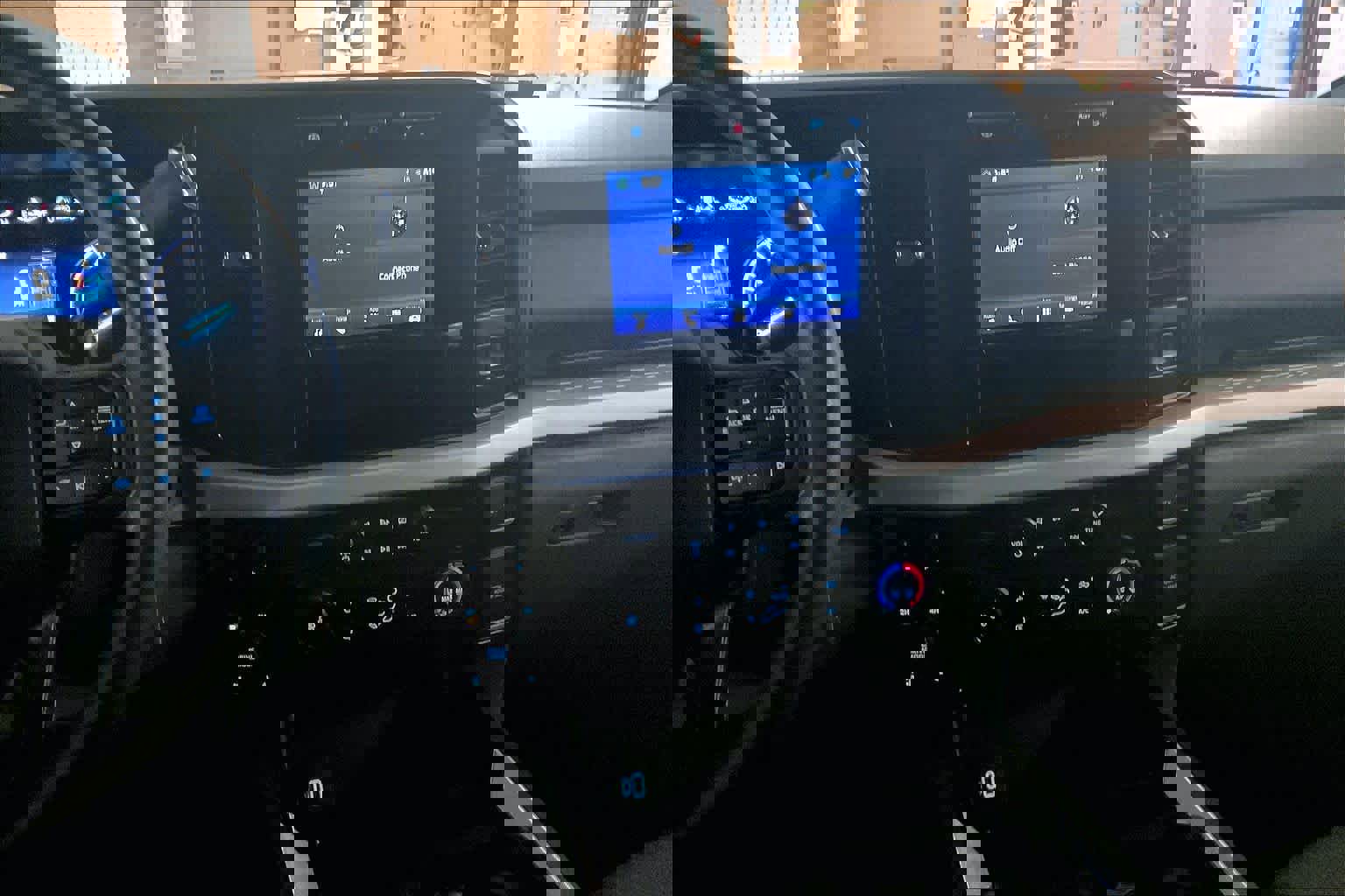 Used 2024 Ford F250 XLT AWD/4WD image 6