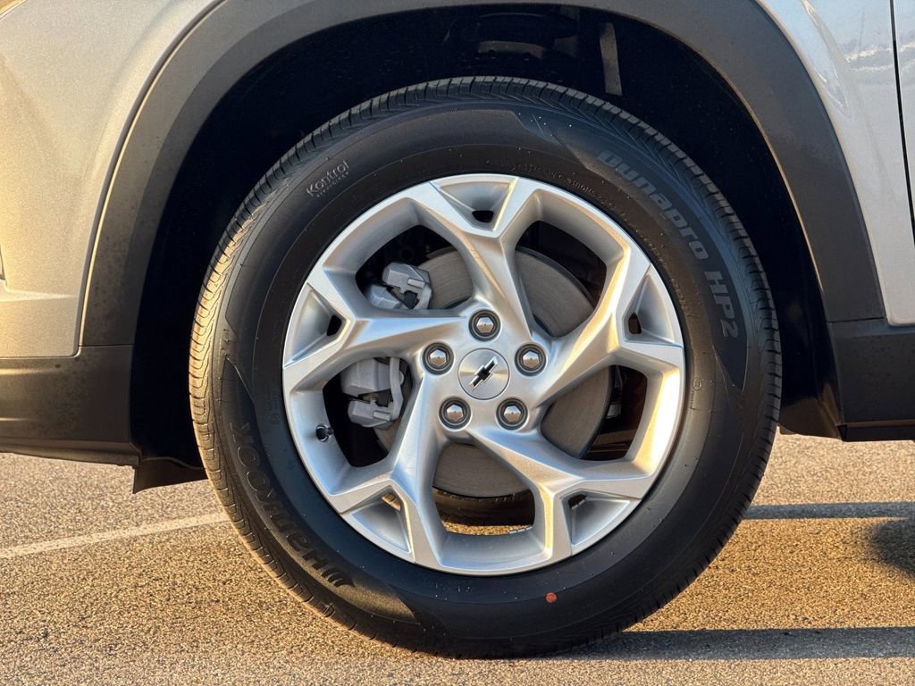 New 2026 Chevrolet Trax LS w/ LS Convenience Package image 23