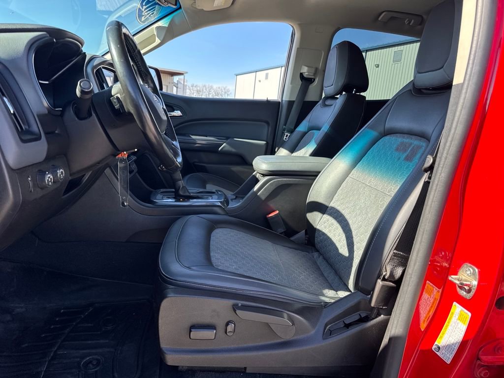Used 2019 Chevrolet Colorado Z71 image 16