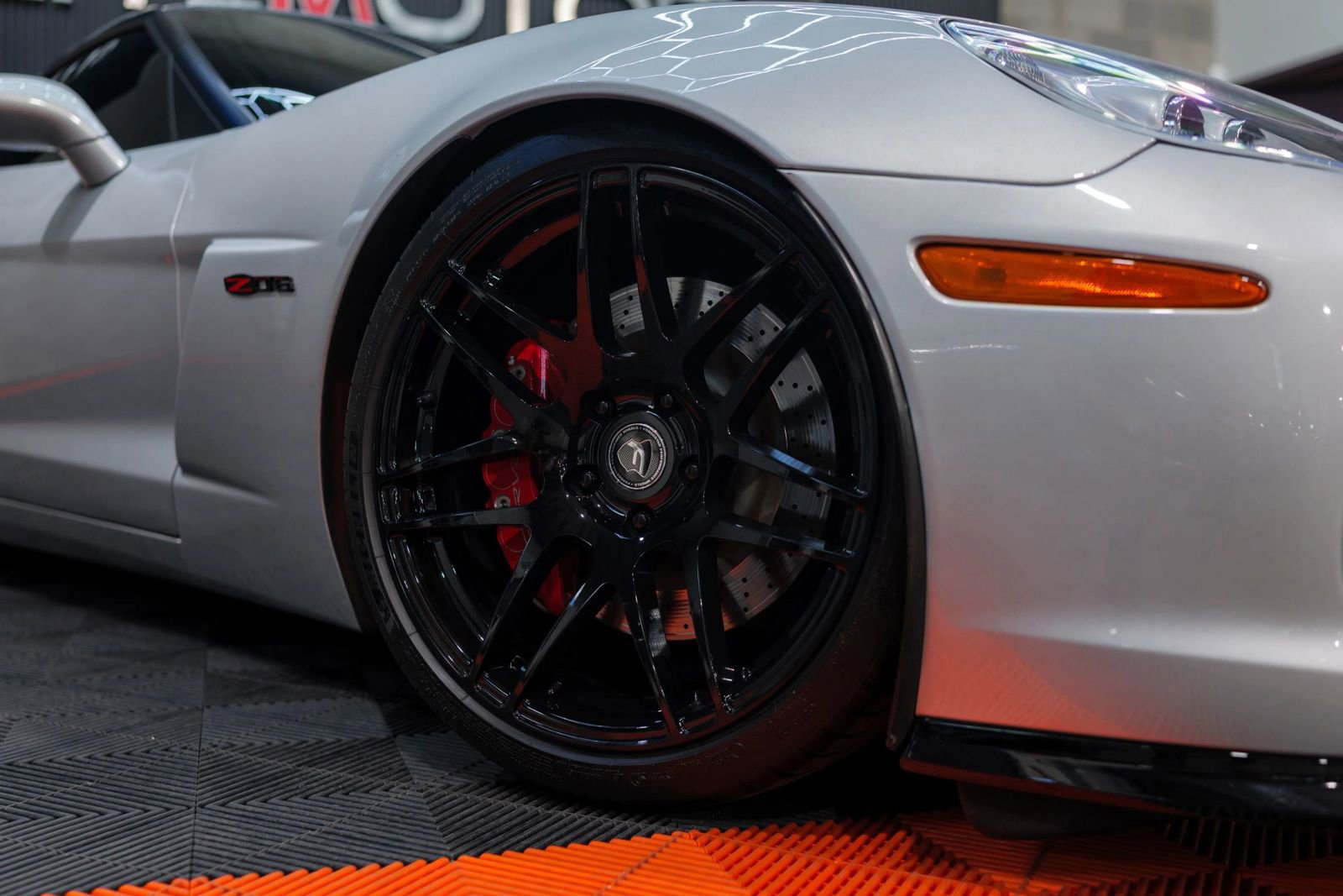 Used 2009 Chevrolet Corvette Z06 w/ Preferred Equipment Group image 5