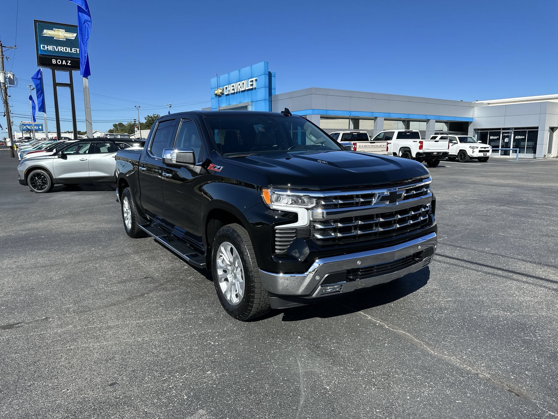 Certified 2025 Chevrolet Silverado 1500 LTZ AWD/4WD image 1