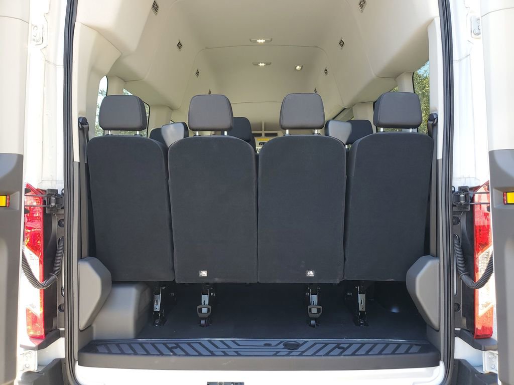 Used 2024 Ford Transit 350 XLT image 31