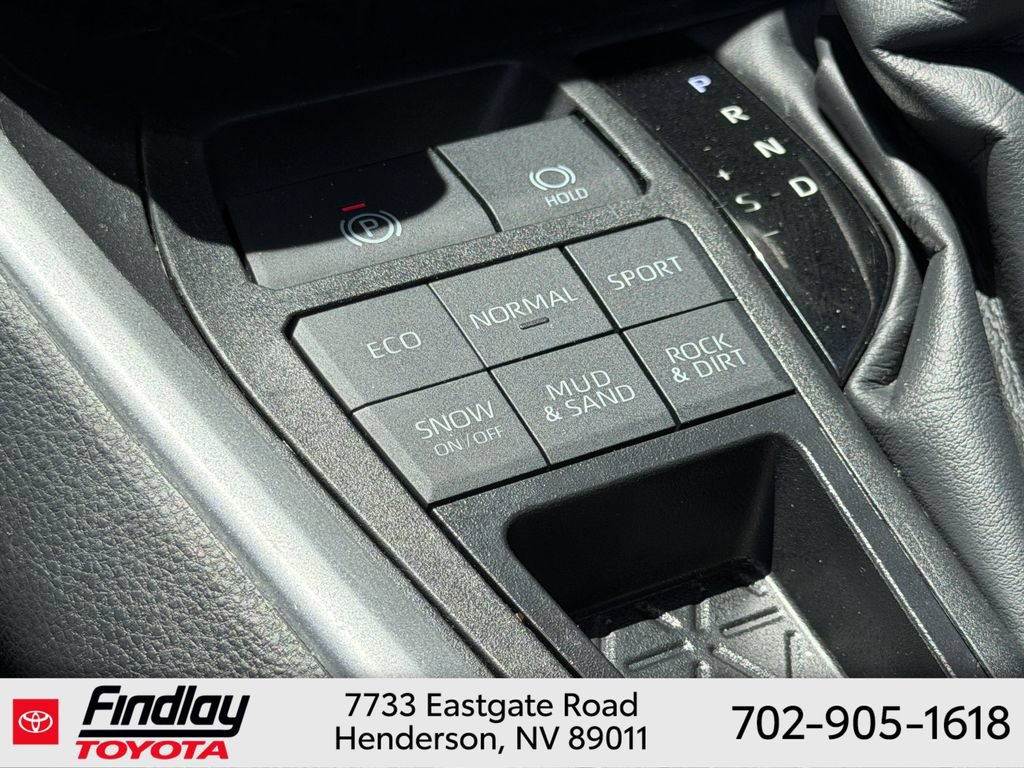Used 2024 Toyota RAV4 XLE w/ Weather Package AWD/4WD image 31