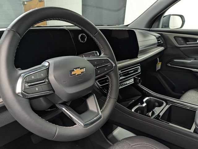New 2026 Chevrolet Traverse LT AWD/4WD image 18