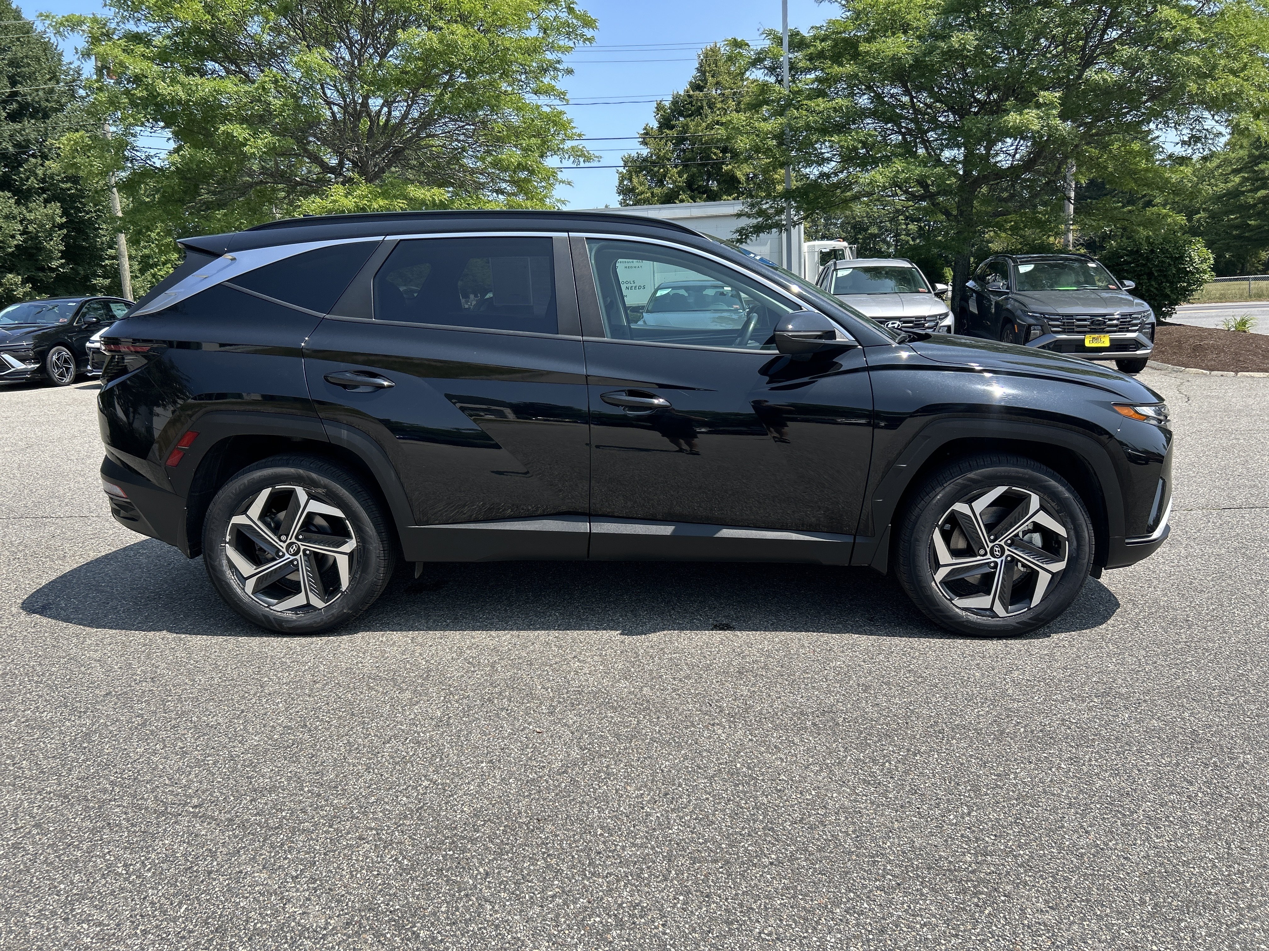 Certified 2023 Hyundai Tucson SEL w/ Convenience Package AWD/4WD image 4