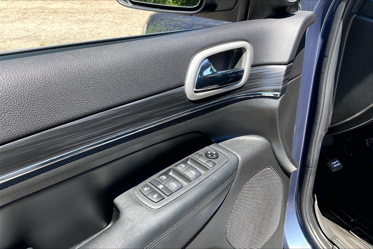 Certified 2021 Jeep Grand Cherokee Limited AWD/4WD image 34