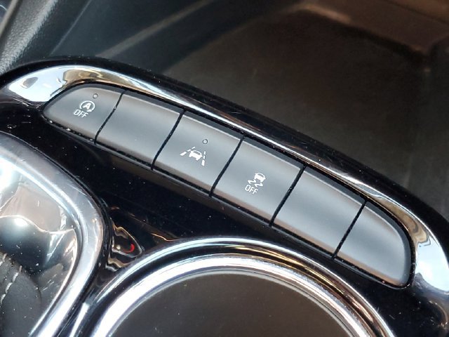 Used 2024 Buick Encore GX Sport Touring FWD image 23