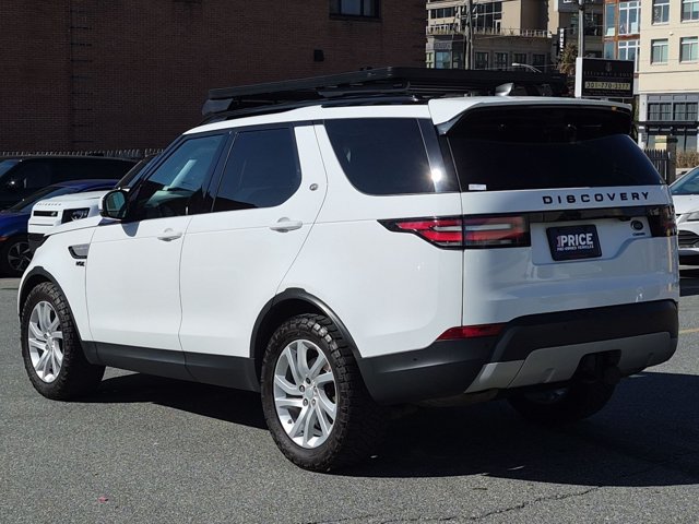 Used 2017 Land Rover Discovery HSE AWD/4WD image 7