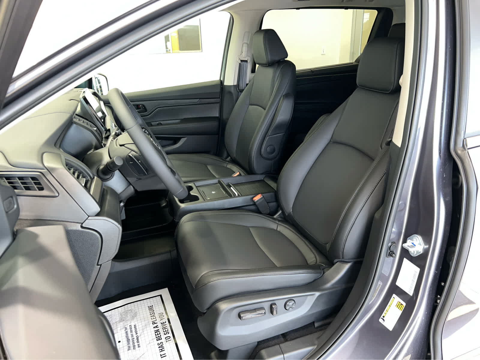 New 2026 Honda Odyssey EX-L image 14